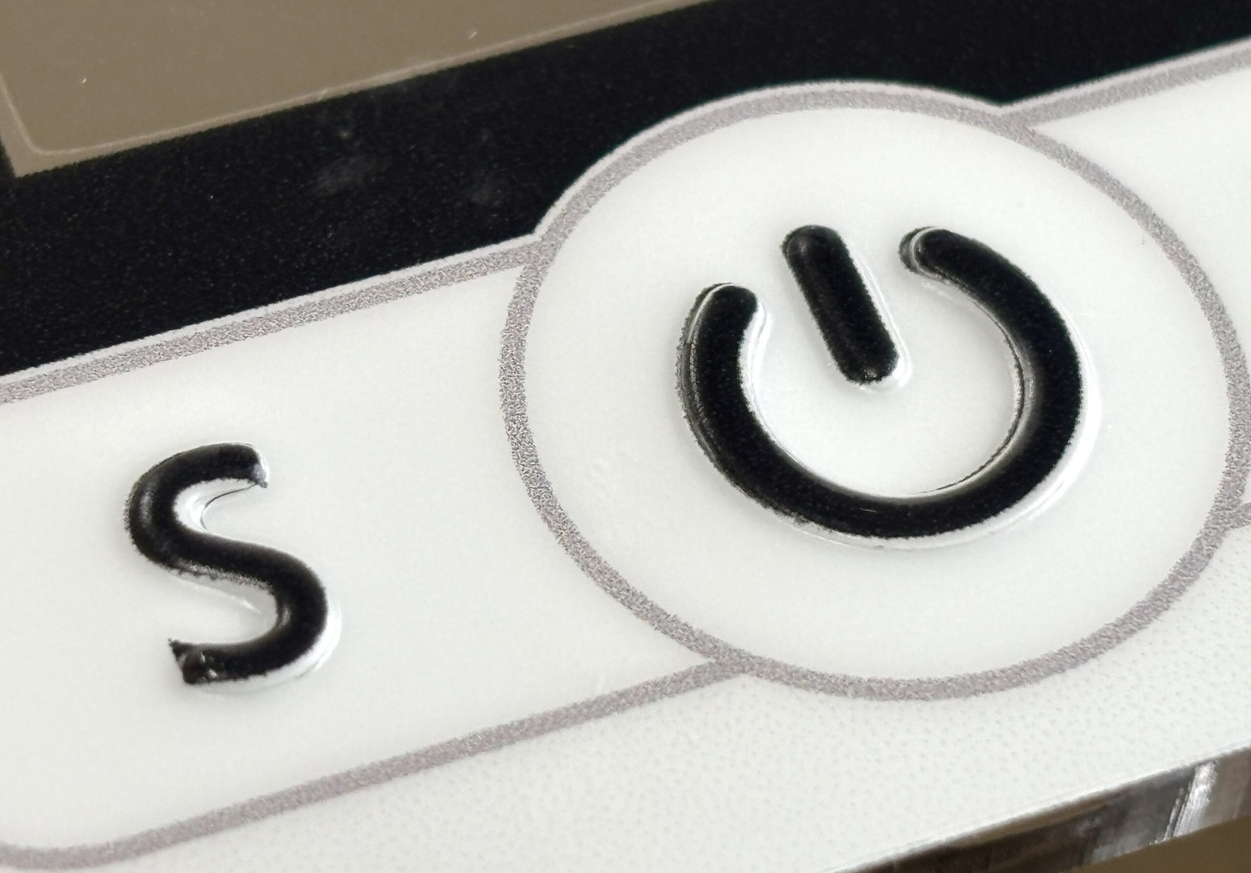 ロゴエンボス実物写真